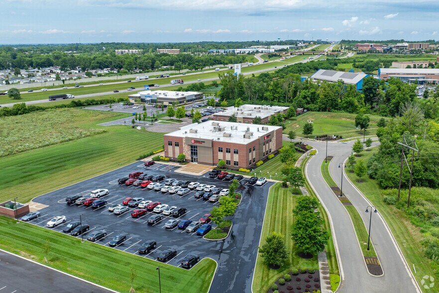 3507 W Tech Rd, Miamisburg, OH à louer - Photo de l’immeuble – Image 1 sur 2