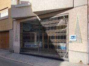 Local commercial dans Amposta, Tarragona à louer Photo de l’immeuble– Image 1 sur 2