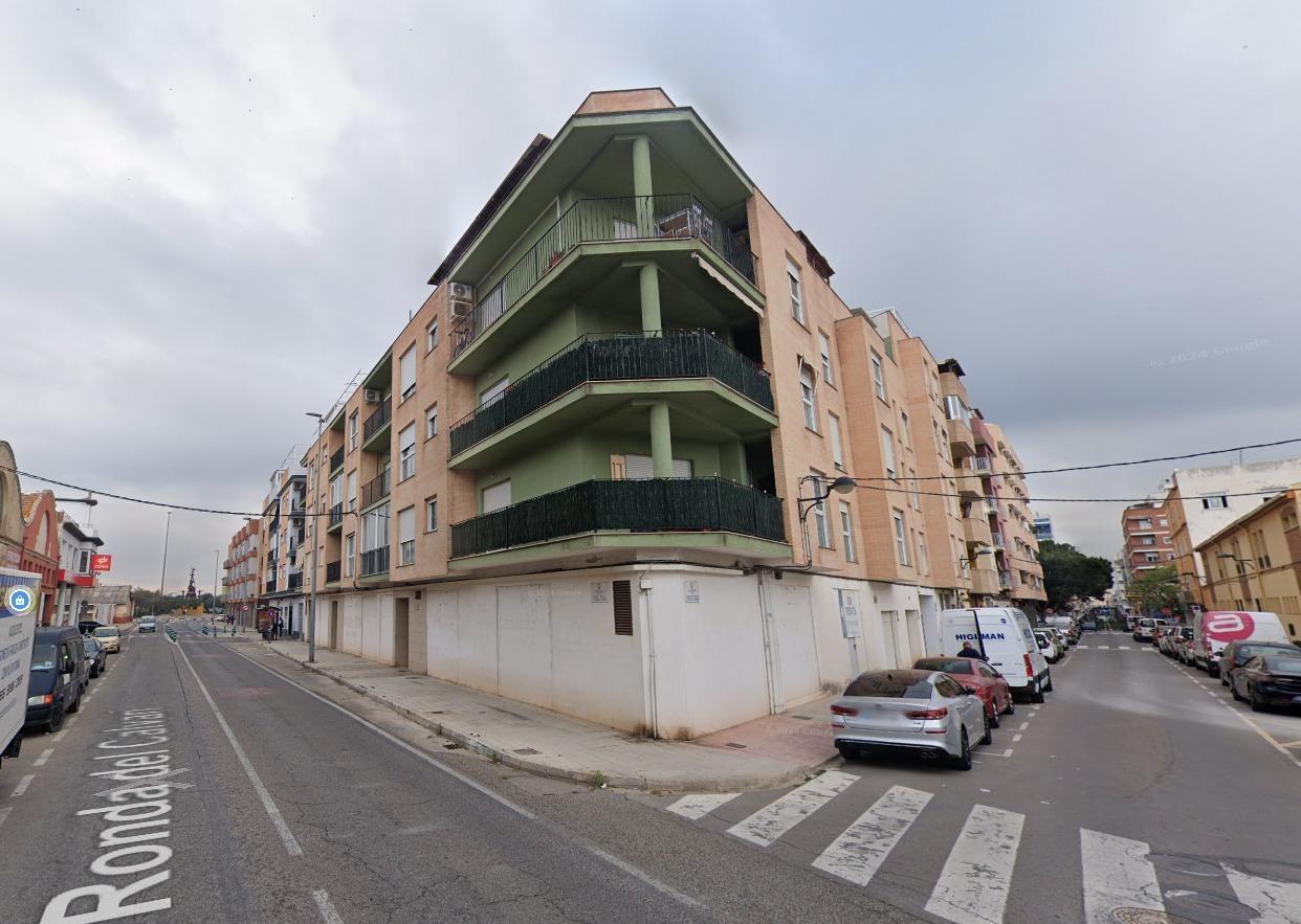 Local commercial dans Algemesí, Valencia à vendre Photo de l’immeuble– Image 1 sur 7