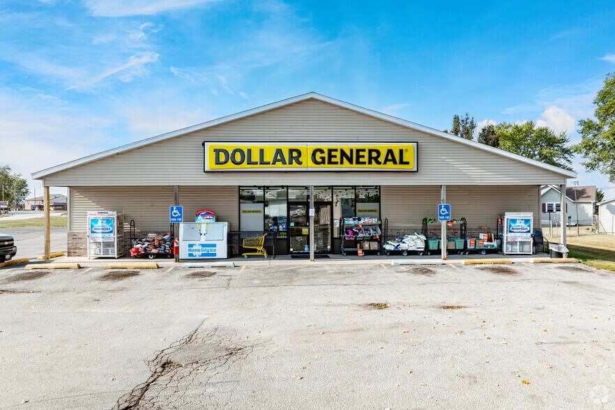505 S Commercial Dr, Abingdon, IL à vendre - Photo de l’immeuble – Image 1 sur 16