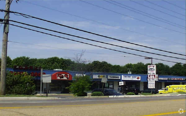 1008 State Route 34, Matawan, NJ à louer - Photo principale – Image 1 sur 1