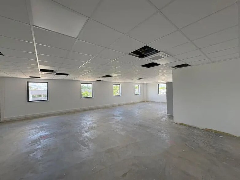1 Rue De La Guerlande, Châtenoy-le-Royal à louer - Photo intérieure – Image 3 sur 5