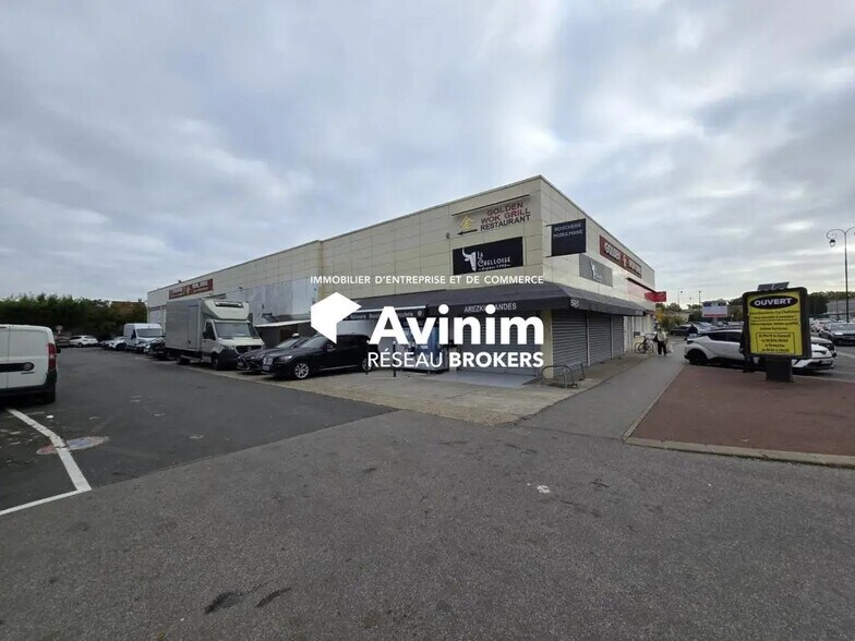 Local commercial dans Chelles à louer - Photo de l’immeuble – Image 3 sur 3