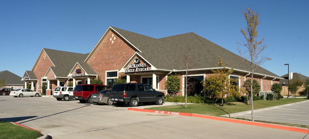 2720 Virginia Pky, McKinney, TX à louer - Photo principale – Image 1 sur 4