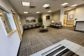 1125 E Michigan Ave, Battle Creek, MI à louer Photo intérieure– Image 1 sur 13