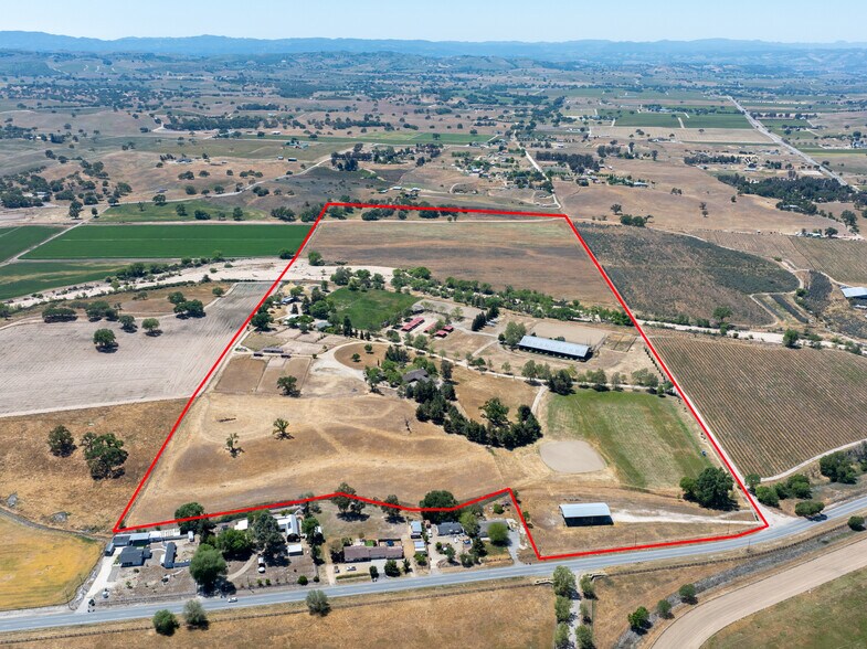 8455 Creston Rd, Paso Robles, CA à vendre - Aérien – Image 3 sur 8