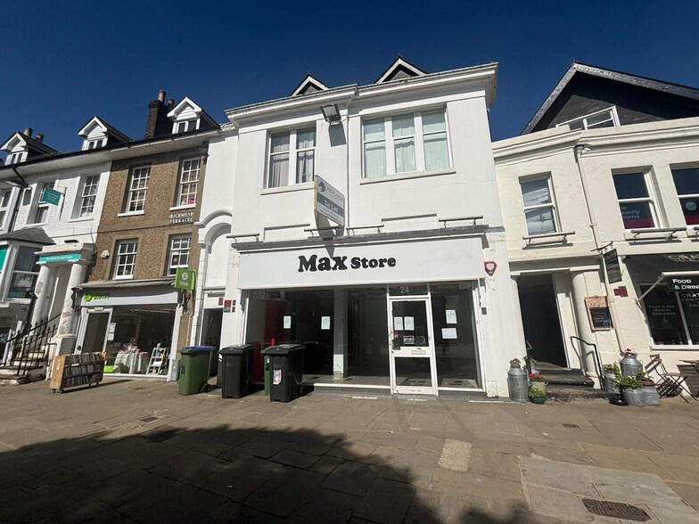 24 Carfax, Horsham à louer - Photo de l’immeuble – Image 3 sur 4