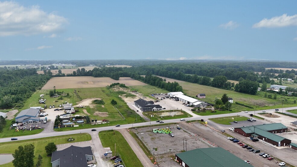 27203 Royalton Rd, Columbia Station, OH à vendre - Photo de l’immeuble – Image 2 sur 4