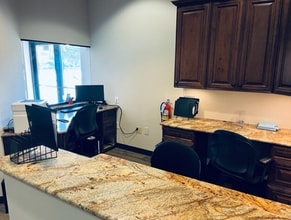 3617 Shire Blvd, Richardson, TX à louer Photo intérieure– Image 2 sur 3