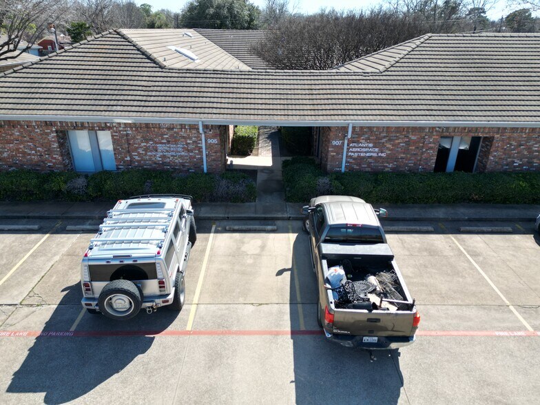 905 Medical Centre Dr, Arlington, TX à louer - Photo de l’immeuble – Image 2 sur 6