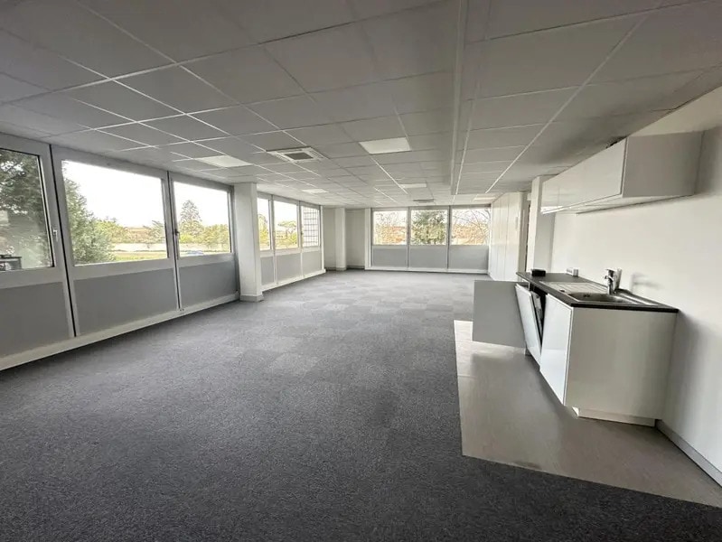 5 Avenue Albert Durand, Blagnac à louer Photo intérieure– Image 1 sur 12