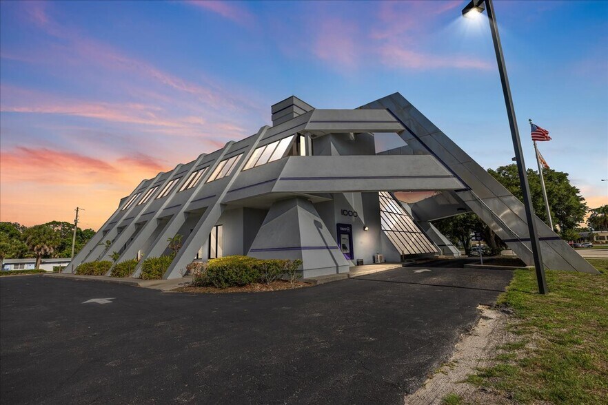 1000 N Tamiami Trl, Nokomis, FL à louer - Photo de l’immeuble – Image 3 sur 36