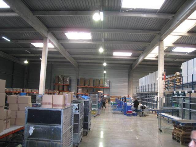 Bureau dans Garges-Lès-Gonesse à louer - Photo de l’immeuble – Image 3 sur 7
