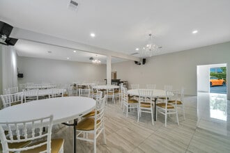 1830 Rosecrans ave, Gardena, CA à louer Photo intérieure– Image 1 sur 9