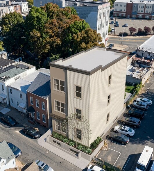71 Plum St, Paterson, NJ à vendre - Aérien – Image 2 sur 3
