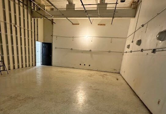 545 E Milwaukee St, Detroit, MI à vendre - Photo de l’immeuble – Image 2 sur 10