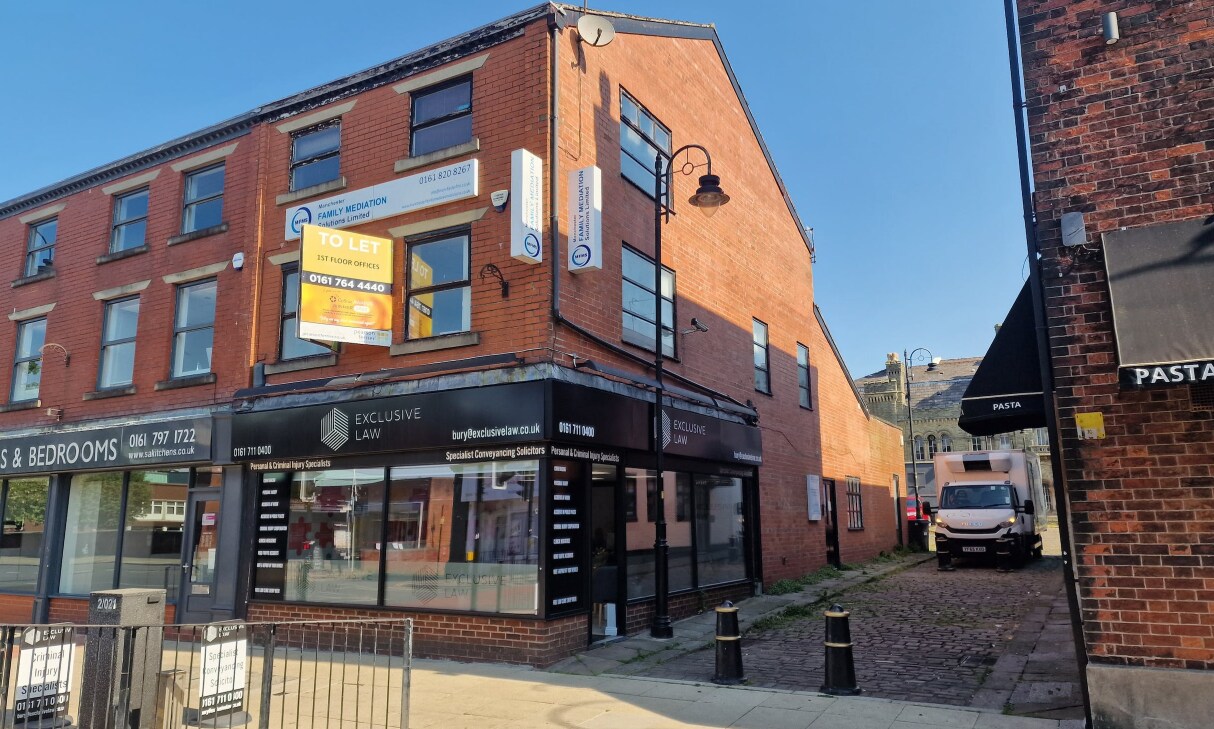 18 Bolton St, Bury à louer Photo principale– Image 1 sur 4
