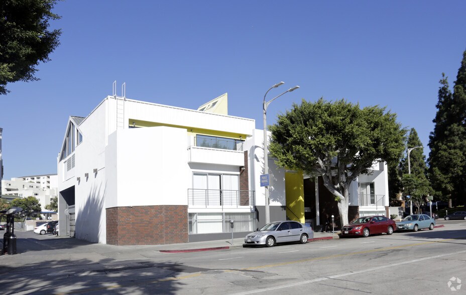911 Broxton Ave, Los Angeles, CA à vendre - Photo de l’immeuble – Image 3 sur 17