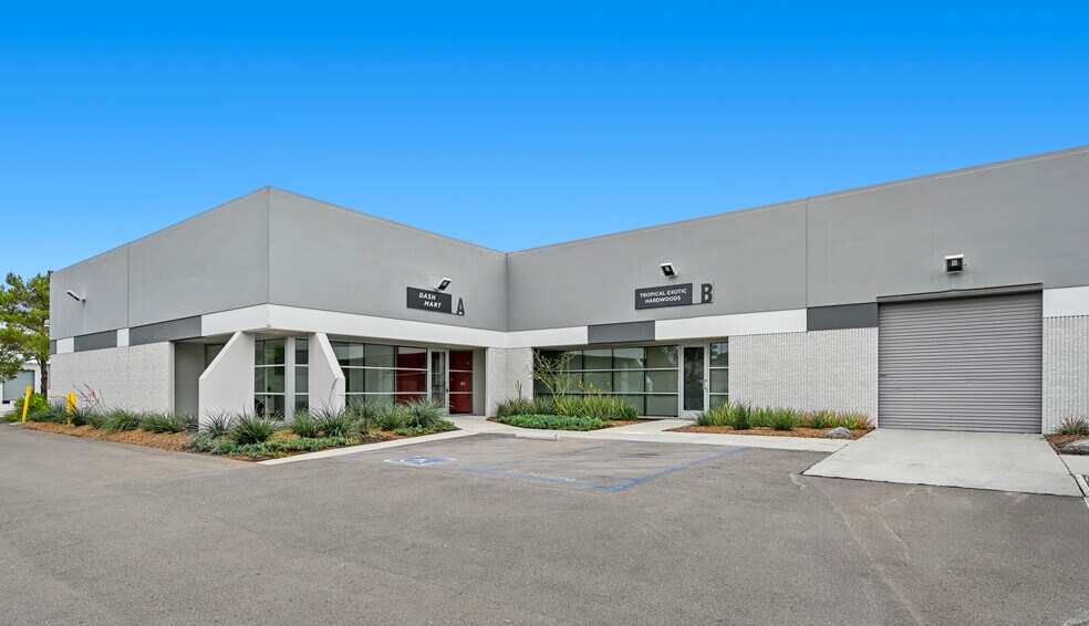 2270 Camino Vida Roble, Carlsbad, CA à vendre - Photo de l’immeuble – Image 3 sur 4