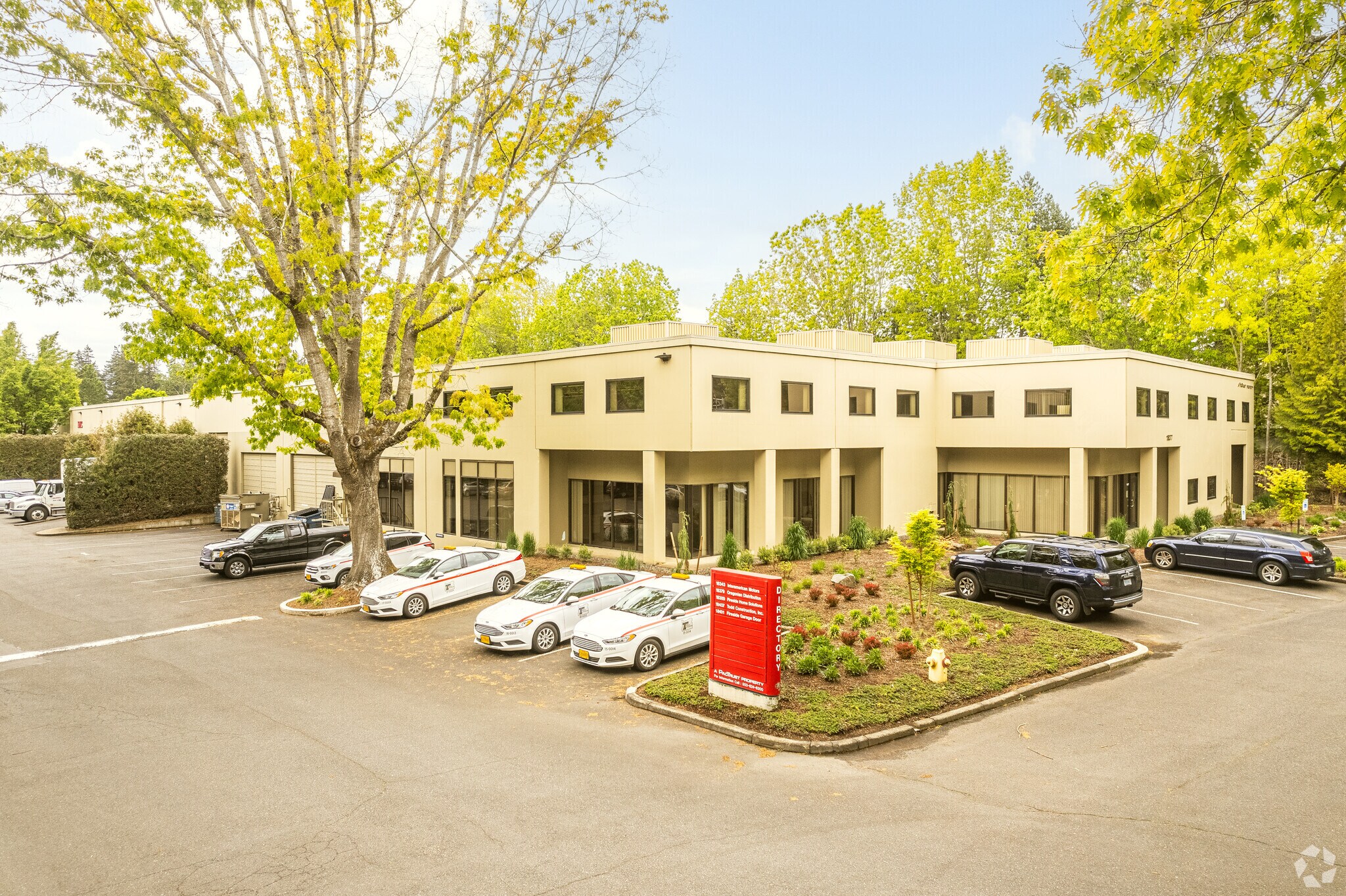 18277-18379 SW Boones Ferry Rd, Portland, OR à louer Photo principale– Image 1 sur 7