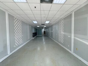 1942 Atkinson Rd, Lawrenceville, GA à louer Photo de l’immeuble– Image 1 sur 5