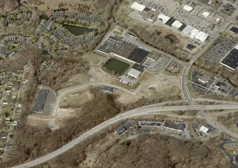 Parker Hill Dr dr, Penfield, NY à louer - Aérien – Image 2 sur 14