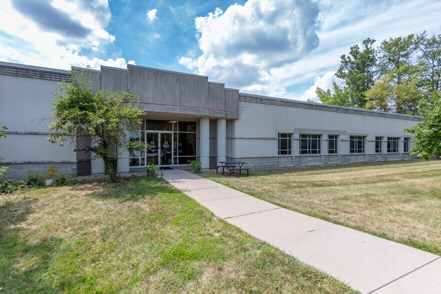 4550 Victory Ln, Indianapolis, IN à vendre - Photo de l’immeuble – Image 3 sur 7