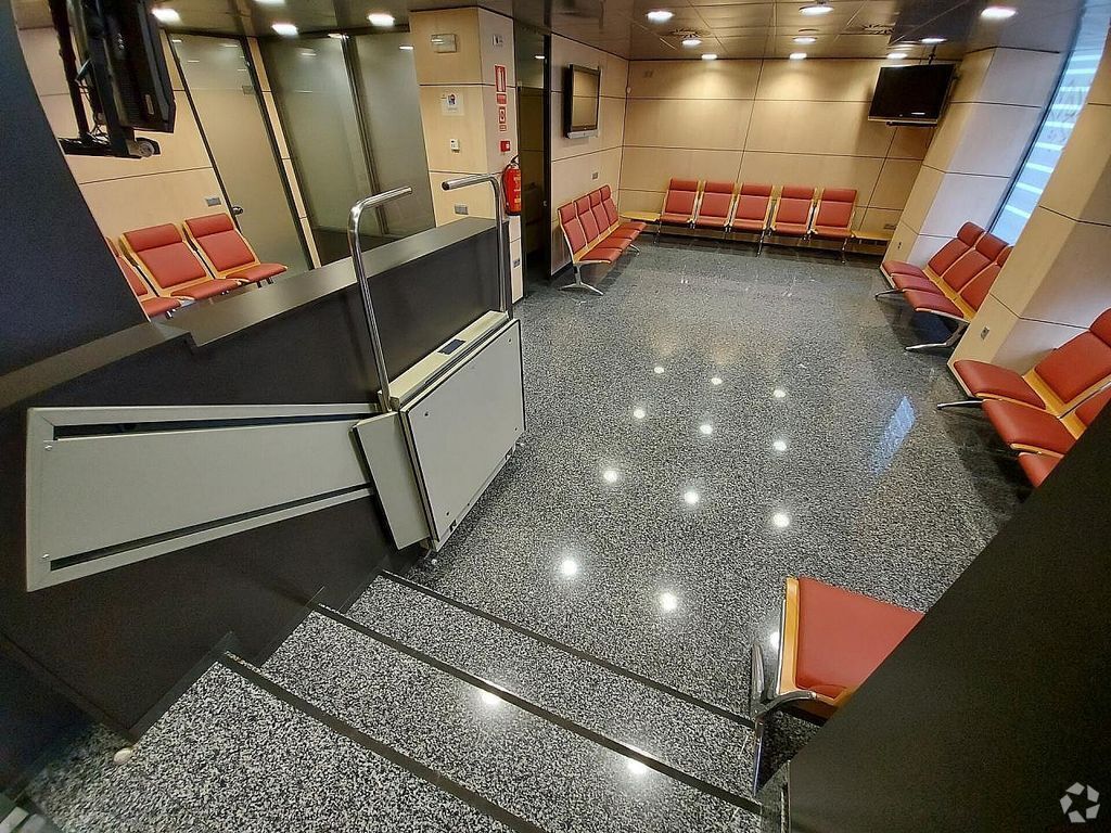 Immeuble residentiel dans Alcorcón, Madrid à vendre Photo intérieure– Image 1 sur 2