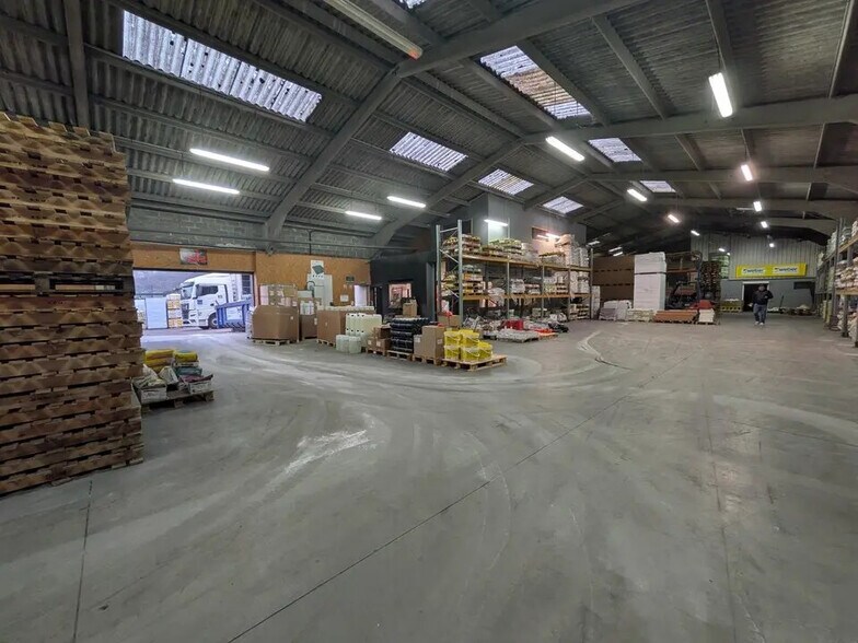 Local d’activités dans Sotteville-lès-Rouen à louer - Photo intérieure – Image 3 sur 6