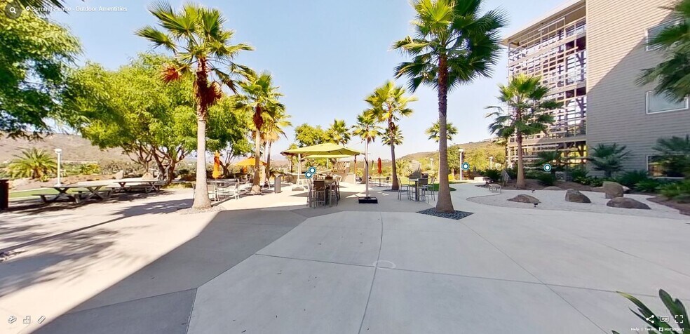 10641 Scripps Summit Ct, San Diego, CA à louer - Numérisation 3D Matterport – Image 2 sur 18