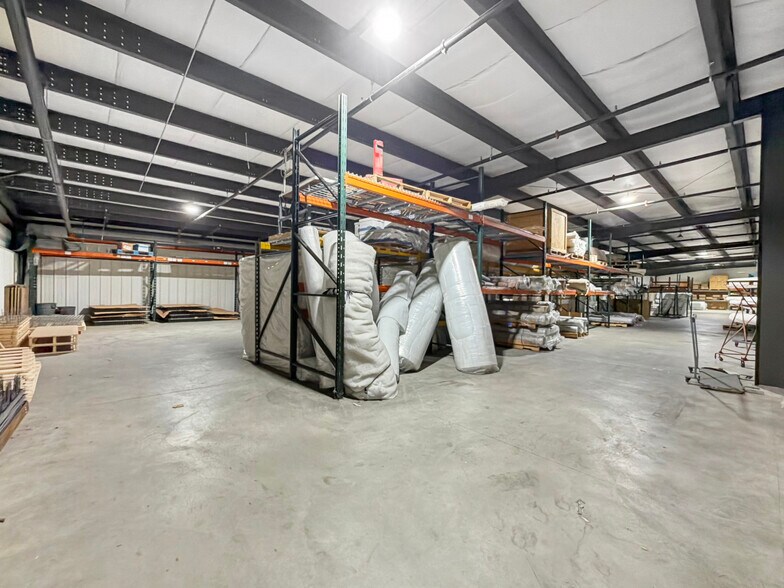 850 Eisenhower Blvd, Johnstown, PA à louer - Photo intérieure – Image 3 sur 35