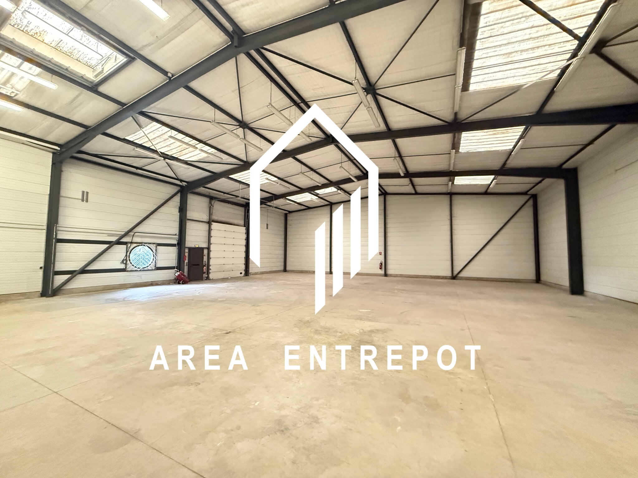 12 Allée Des Informaticiens, Aix-en-Provence à louer Photo principale– Image 1 sur 7