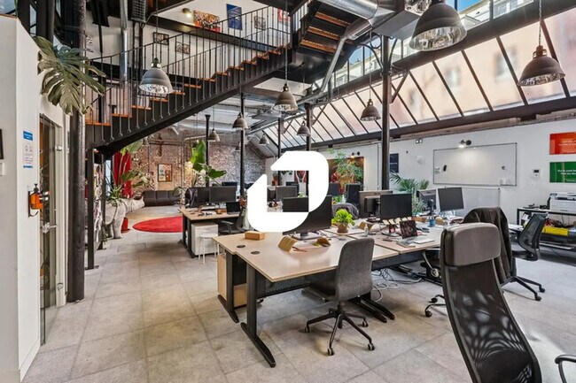 Plus de détails pour Bureau à vendre