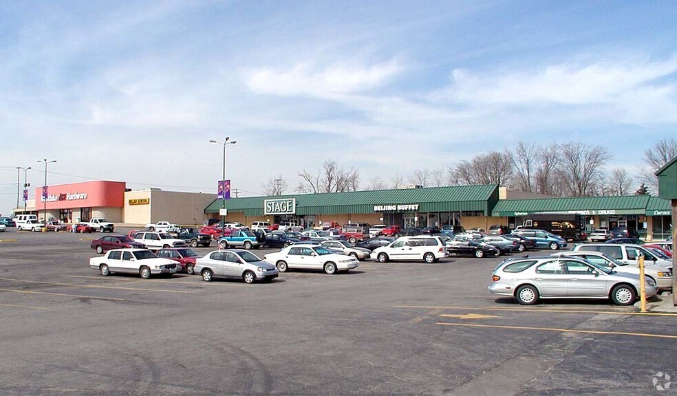 123-157 Crown Hill Rd, Excelsior Springs, MO à louer - Photo de l’immeuble – Image 1 sur 4