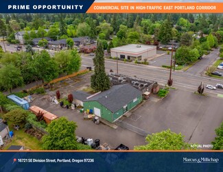 Plus de détails pour 16721 SE Division St, Portland, OR - Local commercial à vendre