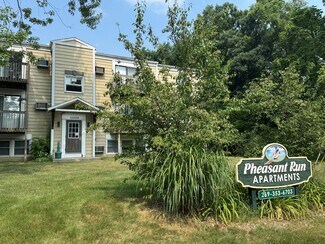 Plus de détails pour 10000-10010 S Westnedge Ave, Portage, MI - Logement à vendre