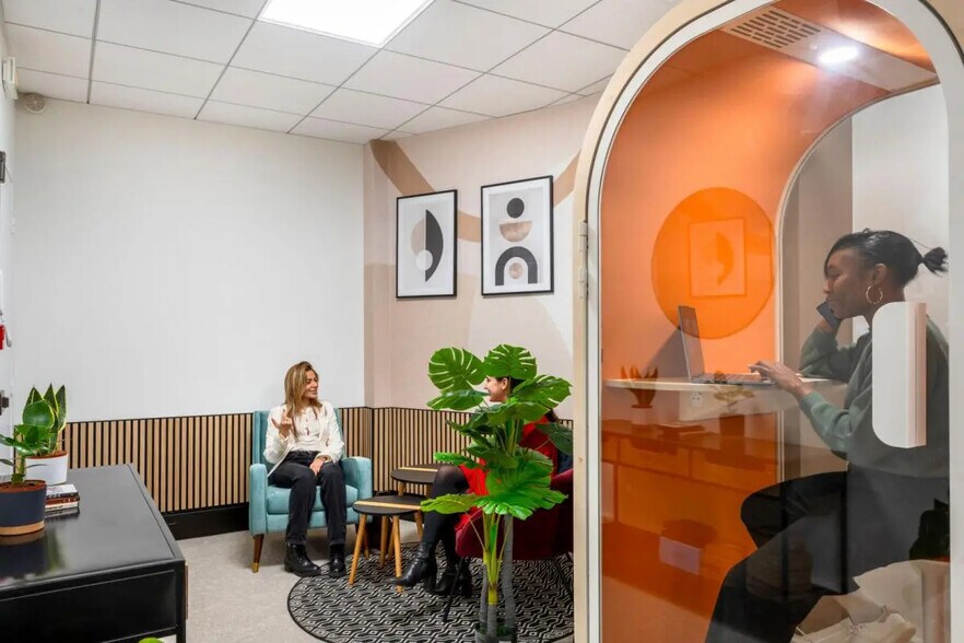 48 Rue Montmartre, Paris à louer - Photo de l’immeuble – Image 3 sur 14