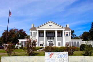 Plus de détails pour 2005 N Country Club Dr, Montgomery, AL - Spécialisé à vendre