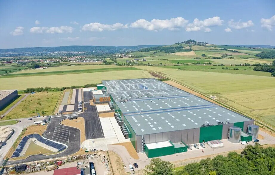 Industriel/Logistique dans Atton à louer - Aérien – Image 1 sur 11