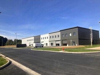 Plus de détails pour Bureau, Local d'activités à louer