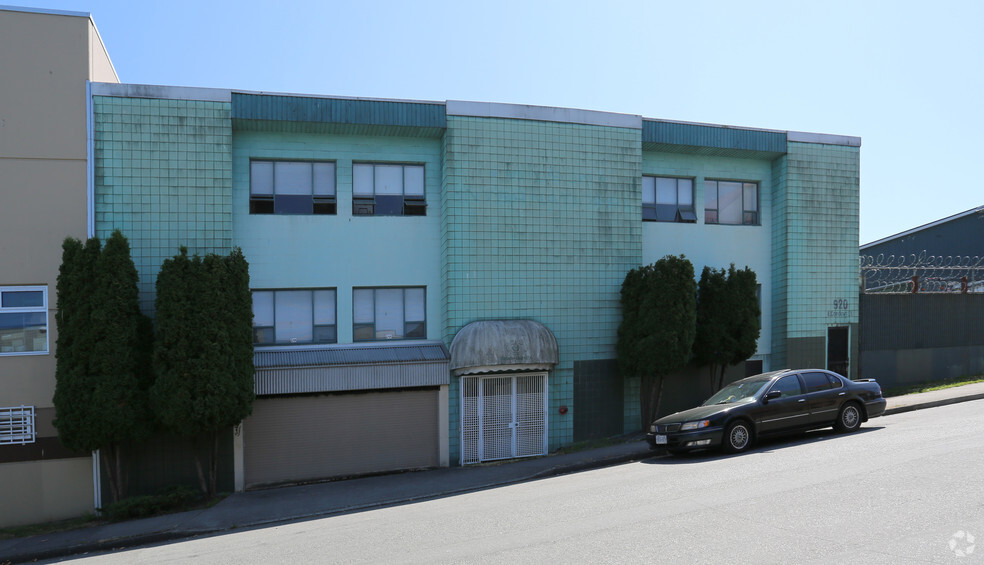920 Cordova St E, Vancouver, BC à vendre - Photo de l’immeuble – Image 2 sur 3