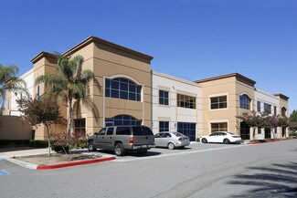 Plus de détails pour 18421 Collier Ave, Lake Elsinore, CA - Industriel/Logistique à louer