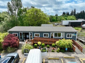 3144 SE Tualatin Valley Hwy, Hillsboro, OR à louer Photo intérieure– Image 1 sur 4