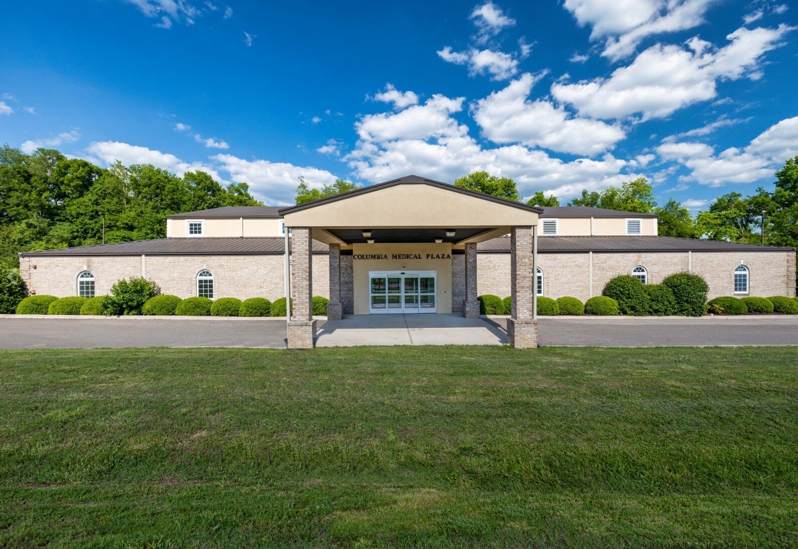 2602 Trotwood Ave, Columbia, TN à vendre Photo principale– Image 1 sur 17