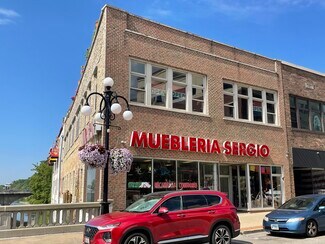 Plus de détails pour 36 W Downer Pl, Aurora, IL - Local commercial à louer