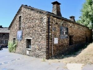 Local commercial dans Campillo de Ranas, Guadalajara à vendre - Photo principale – Image 1 sur 28