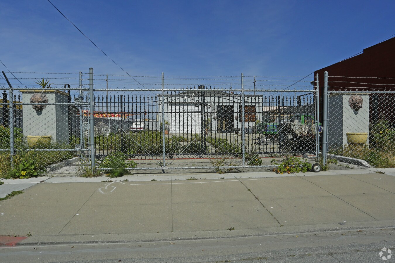 View Photo