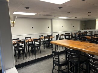 Plus de détails pour 321 N Main St, Hendersonville, NC - Local commercial à louer