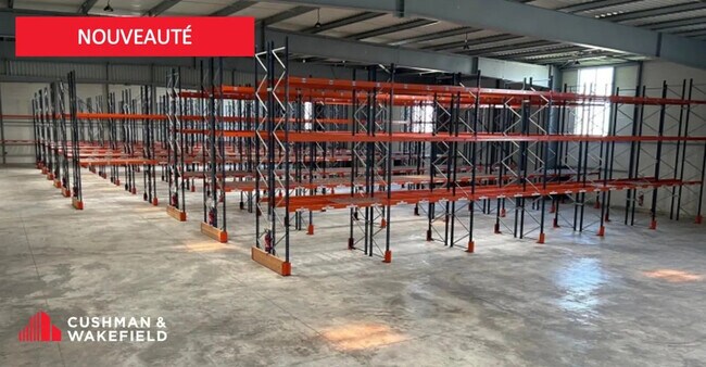 Plus de détails pour Industriel/Logistique à louer