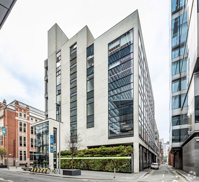 3 New York St, Manchester à louer - Photo de l’immeuble – Image 2 sur 3
